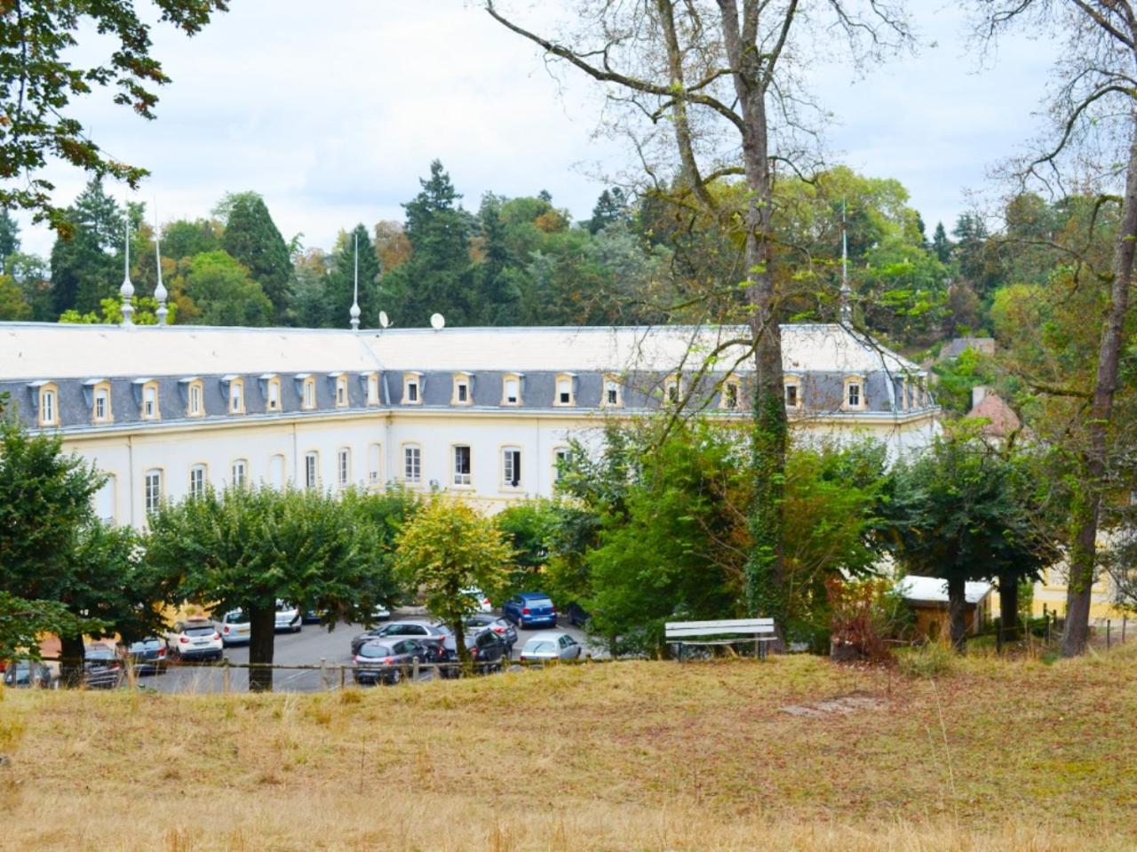Grand Hotel De Bourbon-Lancy - Spa Et Restaurant - Logis Экстерьер фото